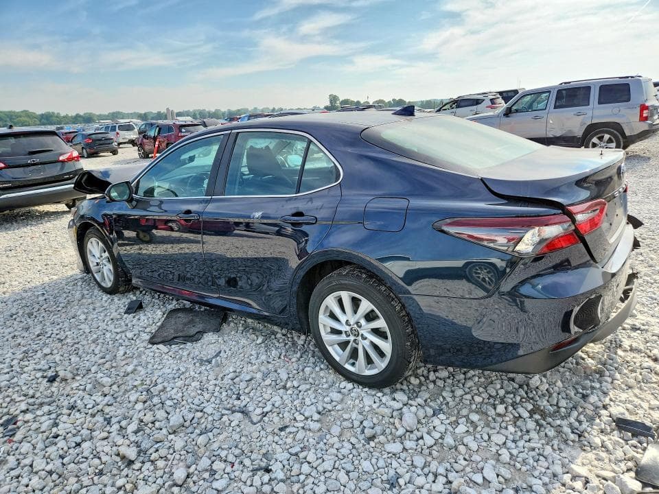 2021 TOYOTA CAMRY LE 2
