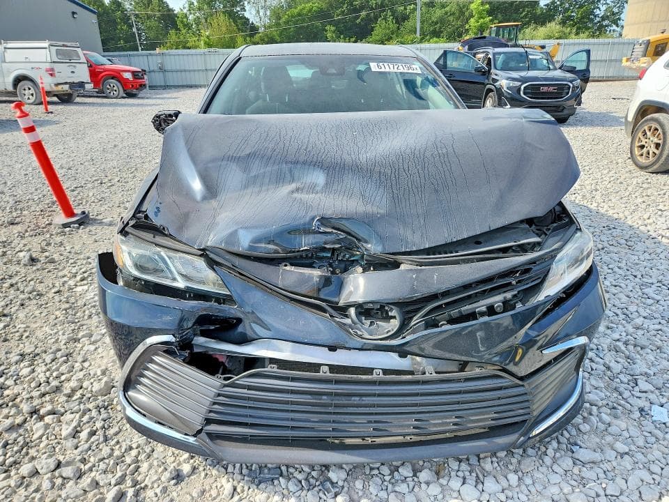 2021 TOYOTA CAMRY LE 5