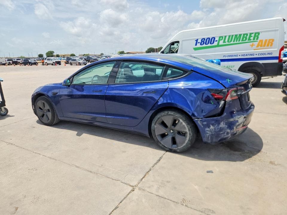 2023 TESLA MODEL 3 2