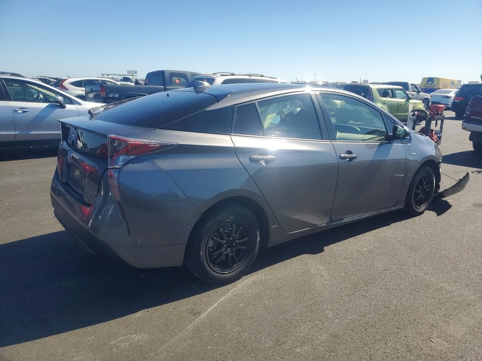 2017 TOYOTA PRIUS TWO 3