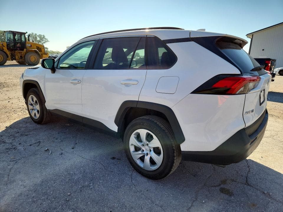 2020 TOYOTA RAV4 LE 2