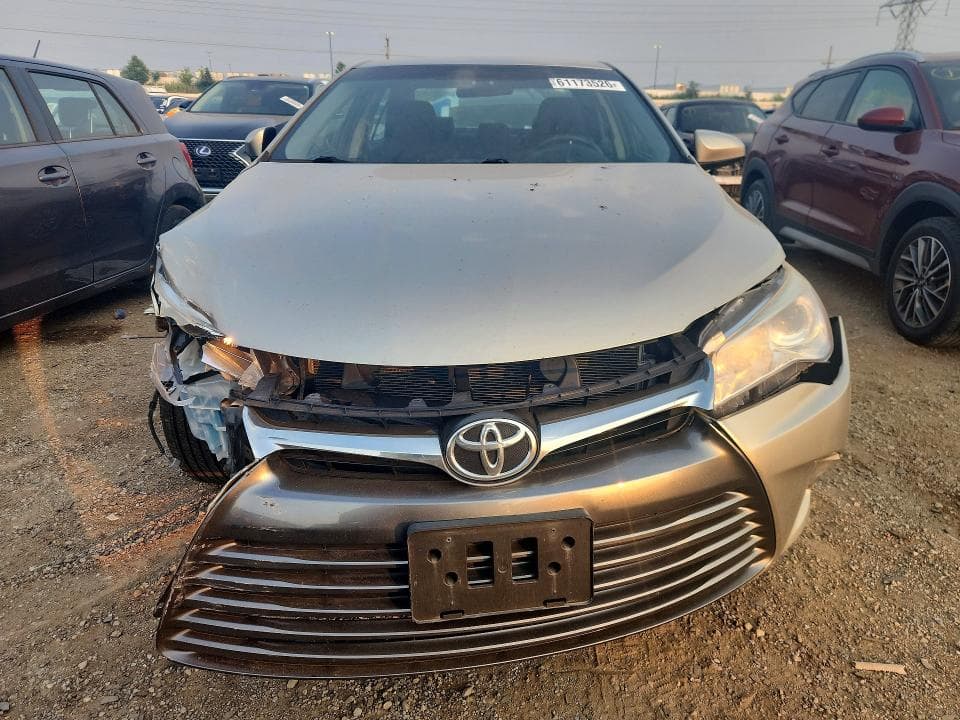 2017 TOYOTA CAMRY LE LE 5