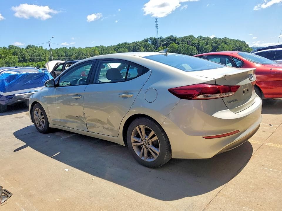 2017 HYUNDAI ELANTRA 2