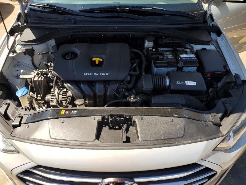 2017 HYUNDAI ELANTRA 11
