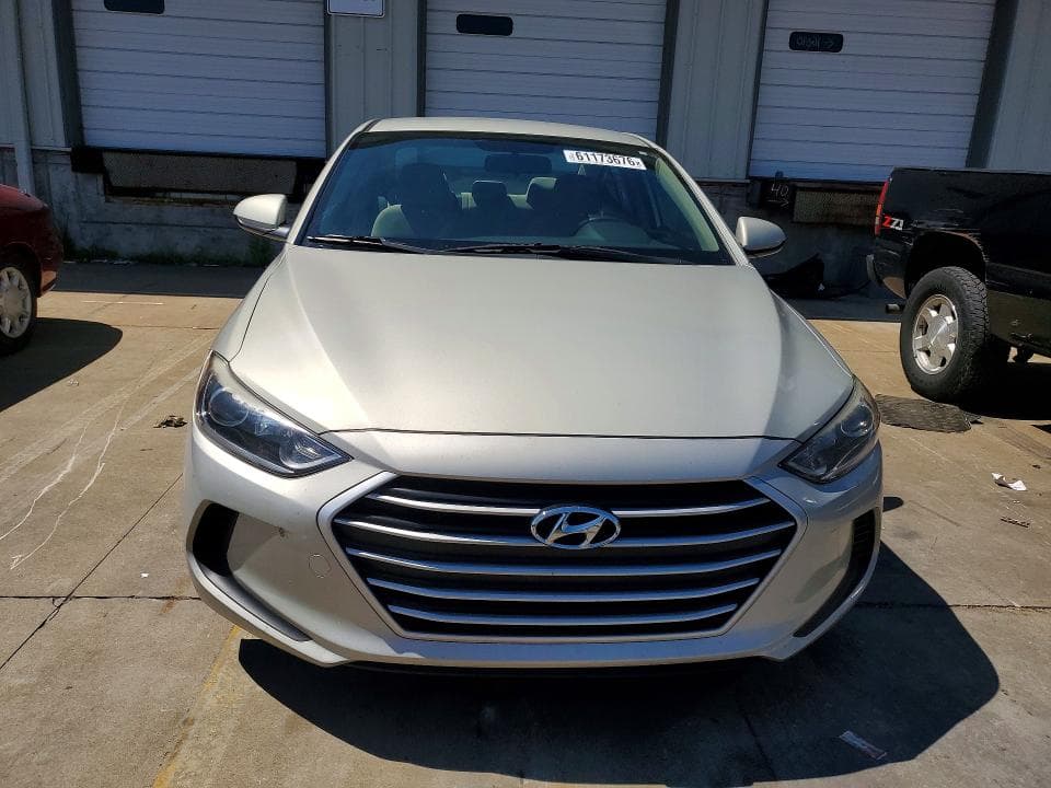 2017 HYUNDAI ELANTRA 5