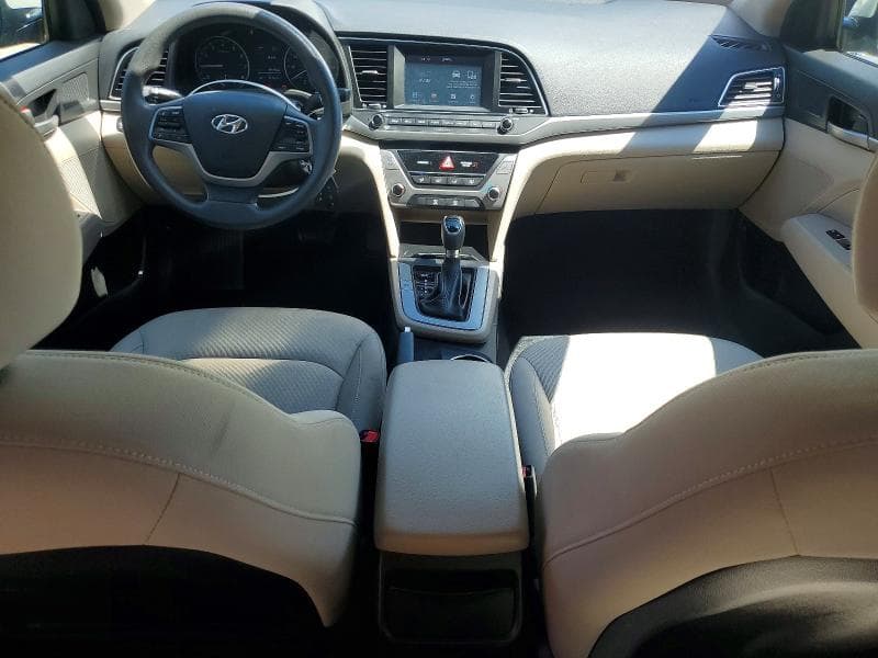 2017 HYUNDAI ELANTRA 8