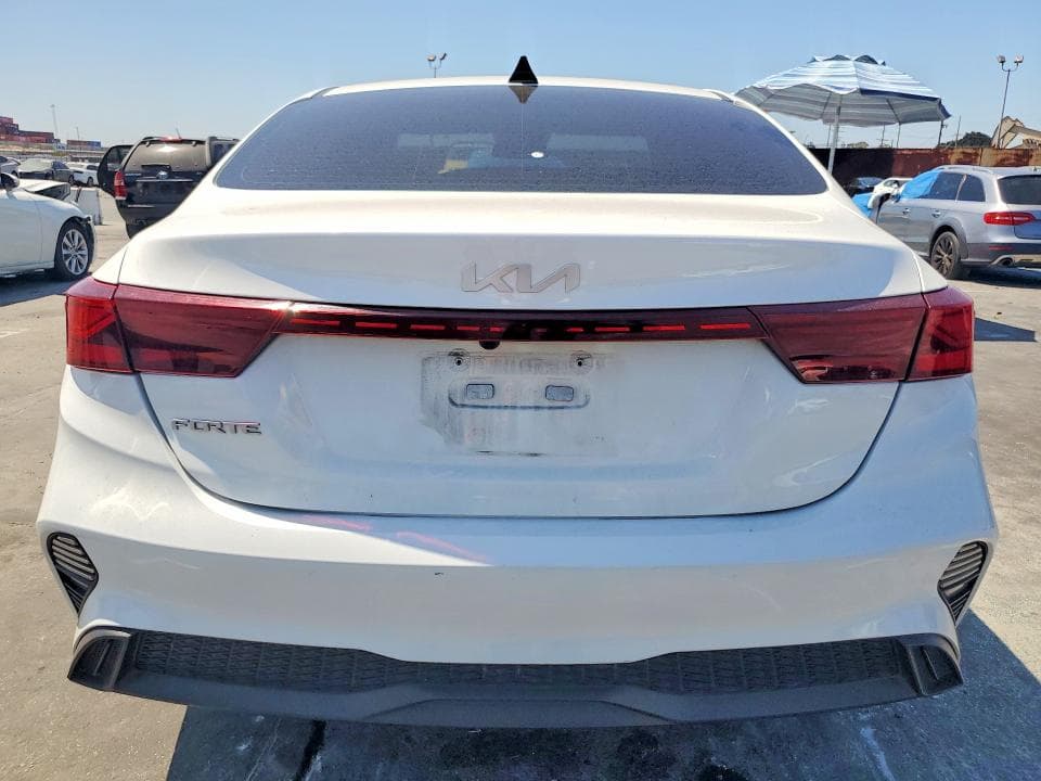 2022 KIA FORTE LXS 6
