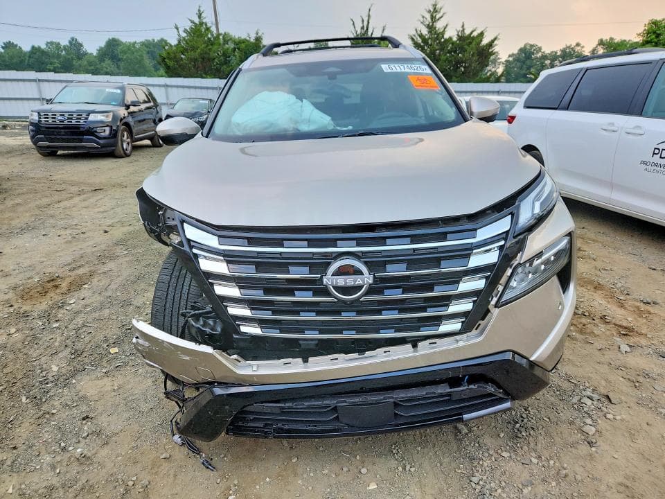 2026 NISSAN ROGUE PLATINUM 5