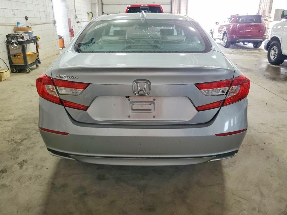 2018 HONDA ACCORD EX EX 6