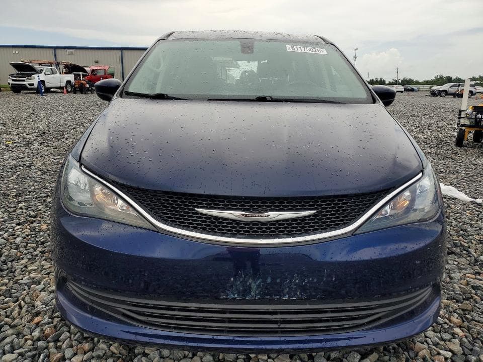 2018 CHRYSLER PACIFICA LX 5