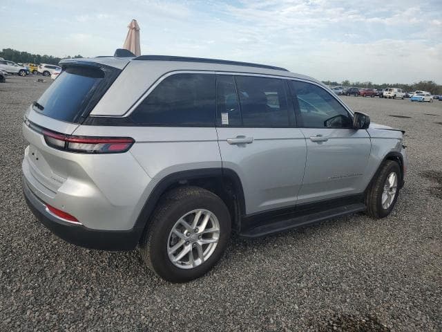 2025 JEEP GRAND CHEROKEE LAREDO 3