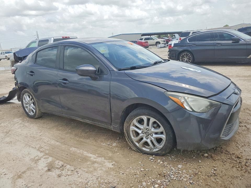 2017 TOYOTA YARIS IA BASE 4
