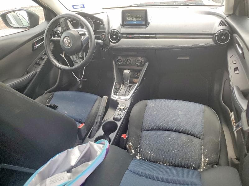 2017 TOYOTA YARIS IA BASE 8