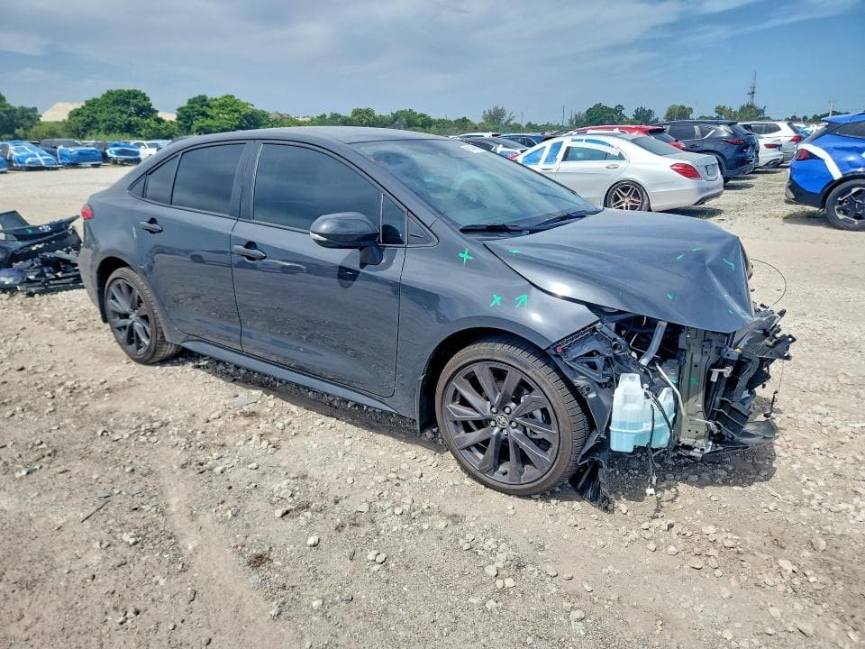 2026 TOYOTA COROLLA SE 4