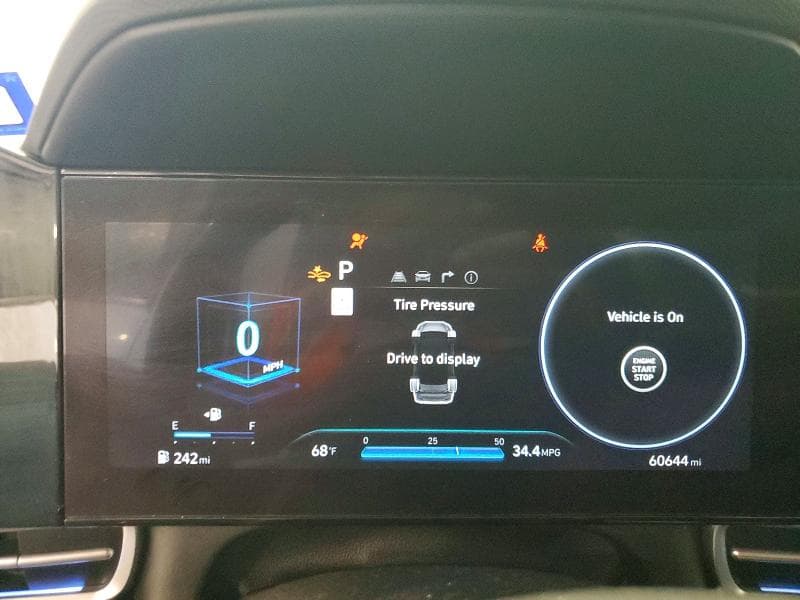 2025 HYUNDAI ELANTRA SEL 9