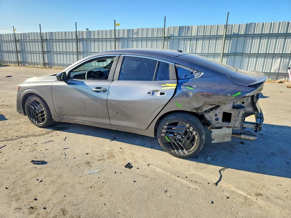 2026 NISSAN SENTRA SR 2