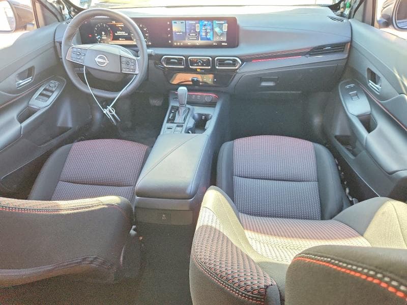 2026 NISSAN SENTRA SR 8