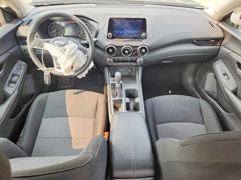 2025 NISSAN SENTRA SV SV 8