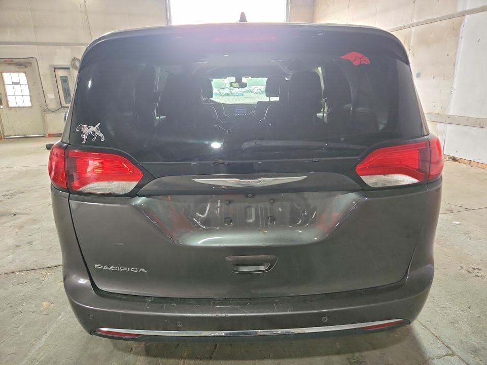 2017 CHRYSLER PACIFICA TOURING L 6