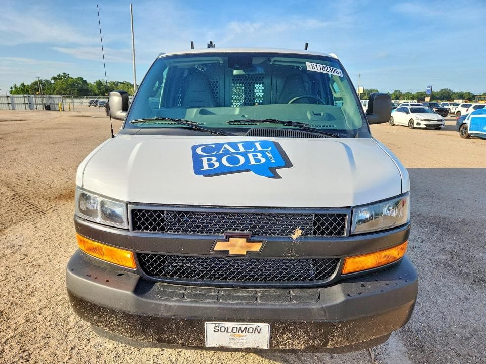 2026 CHEVROLET EXPRESS G2500 5