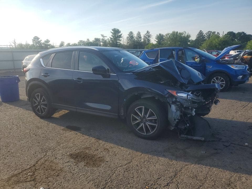 2018 MAZDA CX-5 TOURING 4