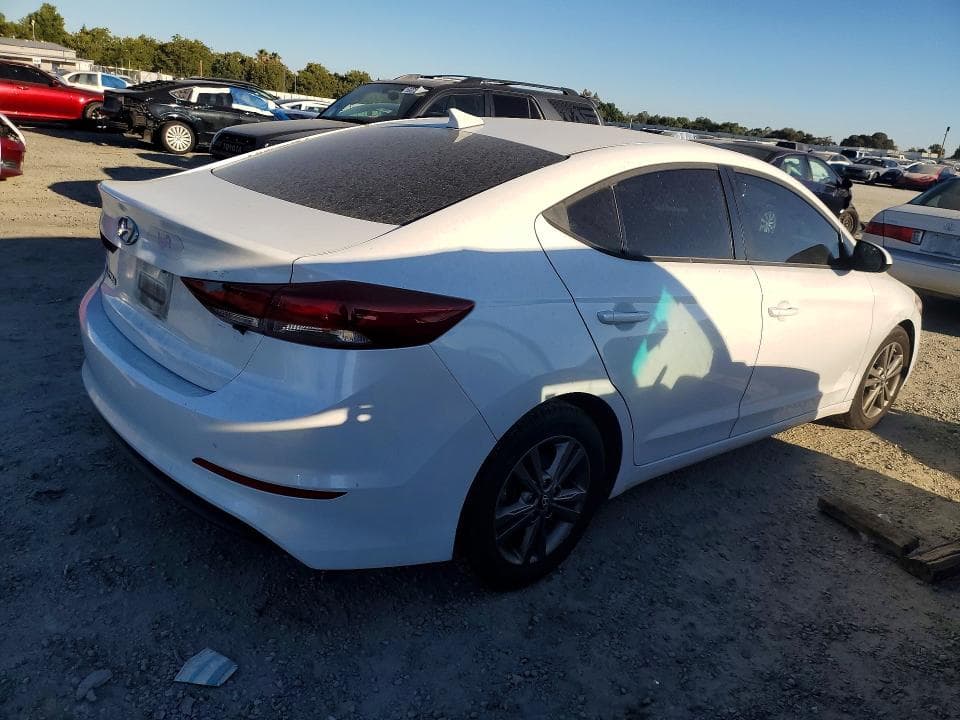 2018 HYUNDAI ELANTRA SEL SEL 4