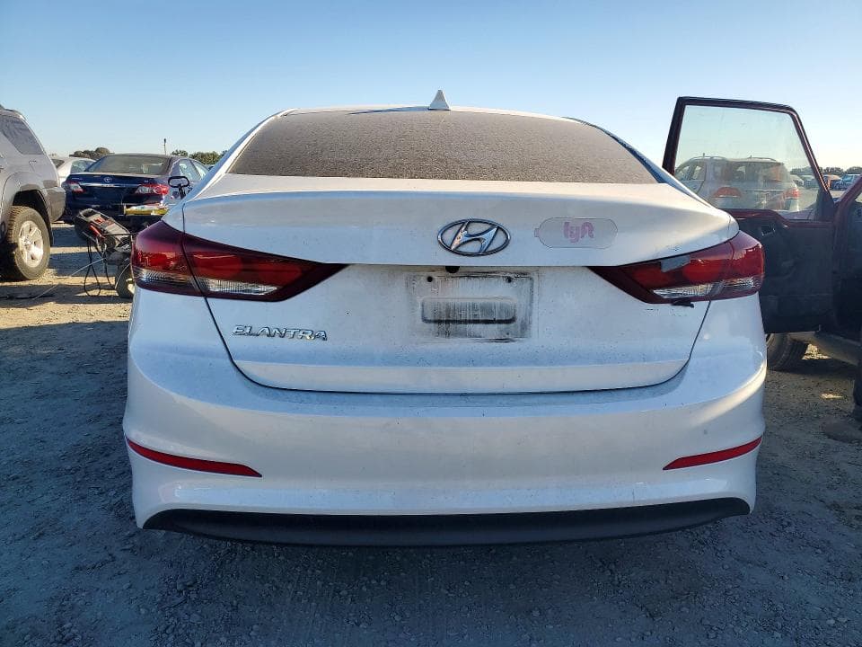 2018 HYUNDAI ELANTRA SEL SEL 7