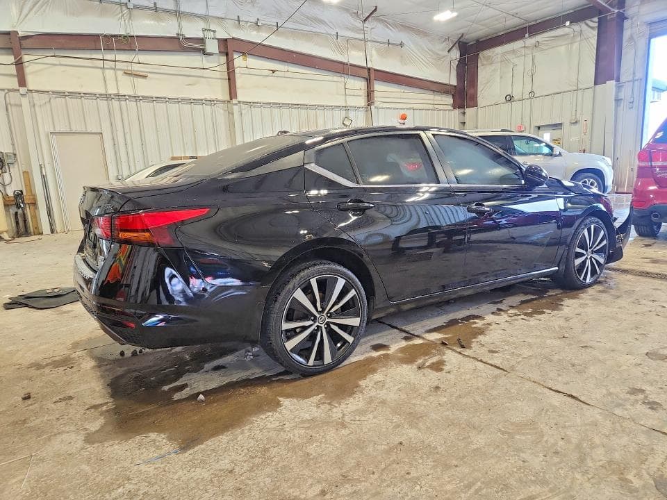 2020 NISSAN ALTIMA SR 3
