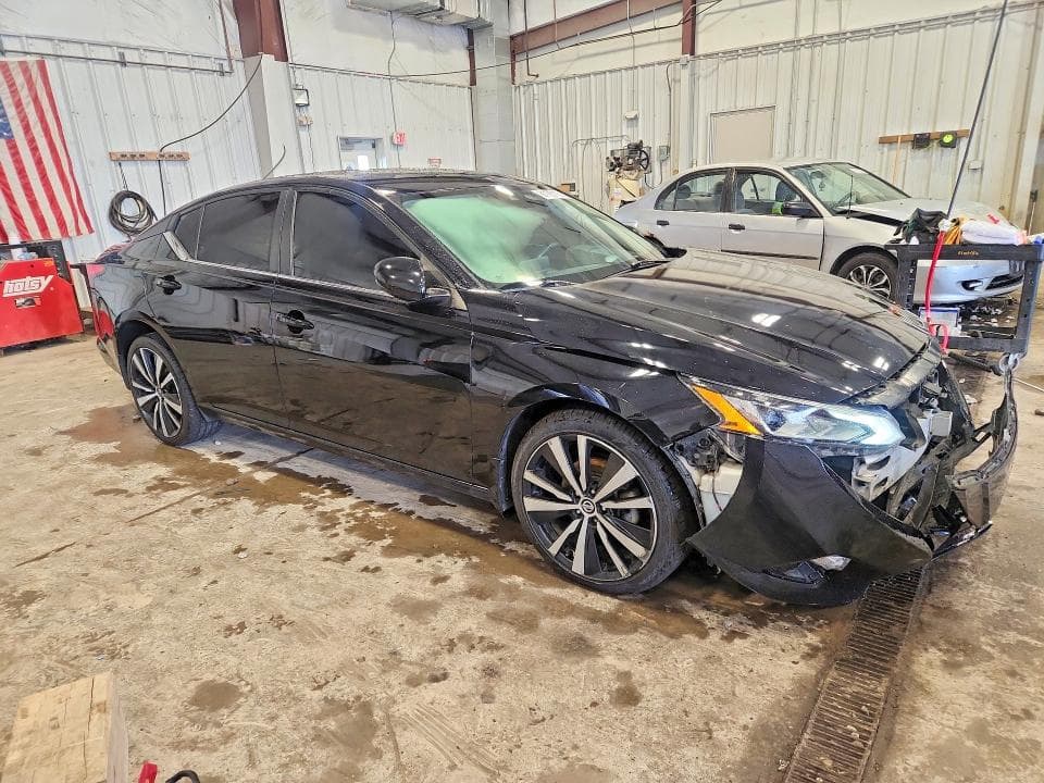 2020 NISSAN ALTIMA SR 4