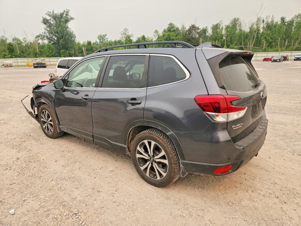 2022 SUBARU FORESTER LIMITED 2