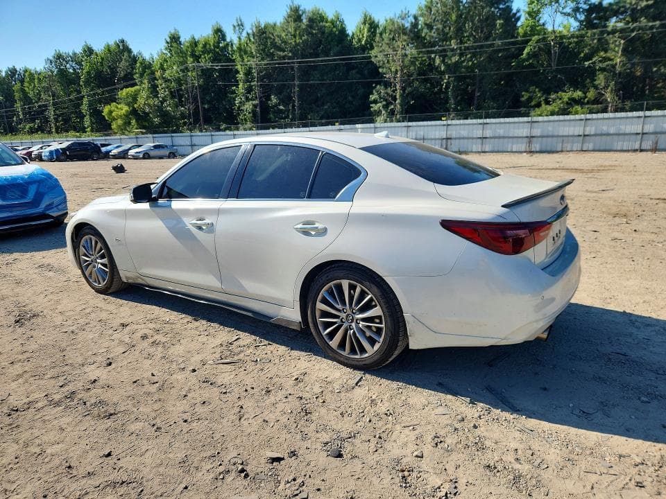 2018 INFINITI Q50 3.0T LUXE 2