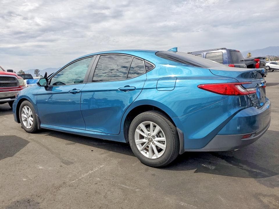 2025 TOYOTA CAMRY LE 2