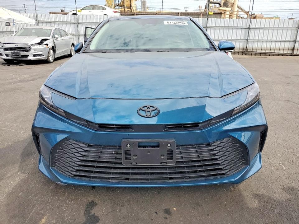 2025 TOYOTA CAMRY LE 5