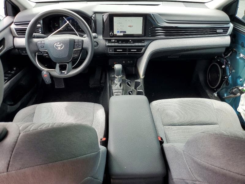 2025 TOYOTA CAMRY LE 8