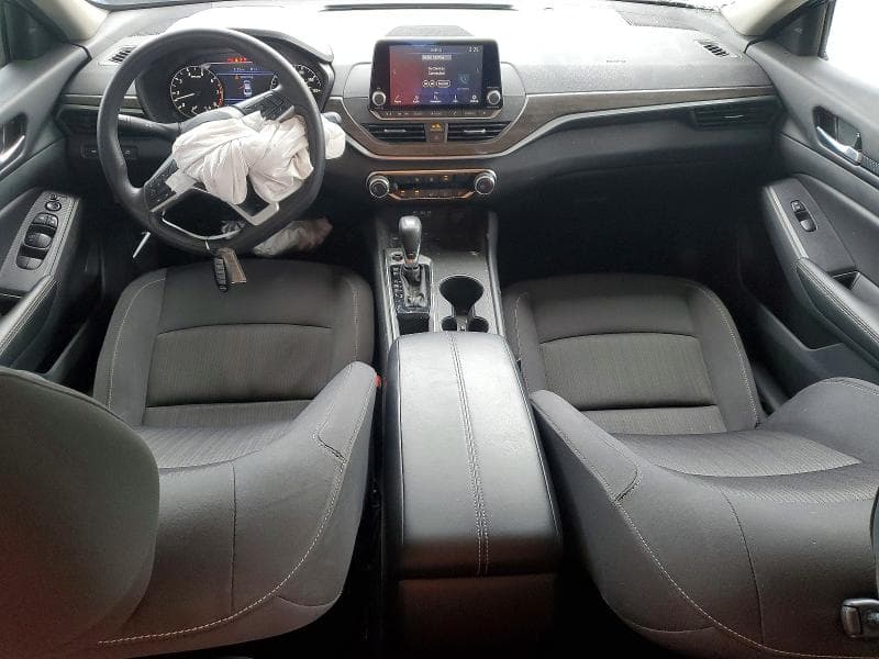 2025 NISSAN ALTIMA SV 8