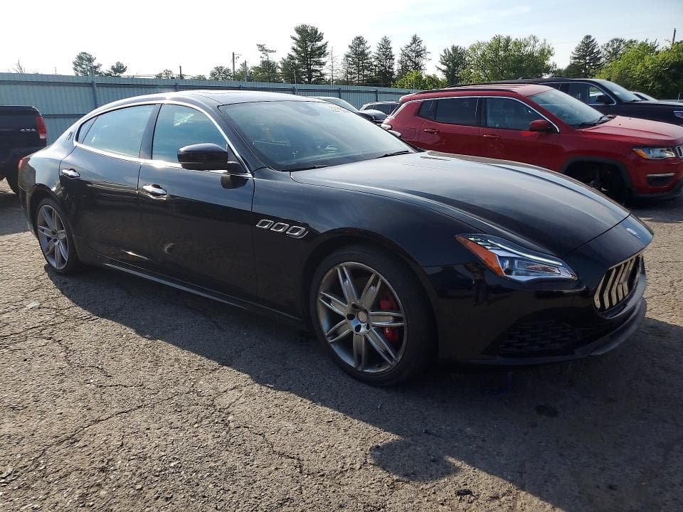 2018 MASERATI QUATTROPORTE S 4