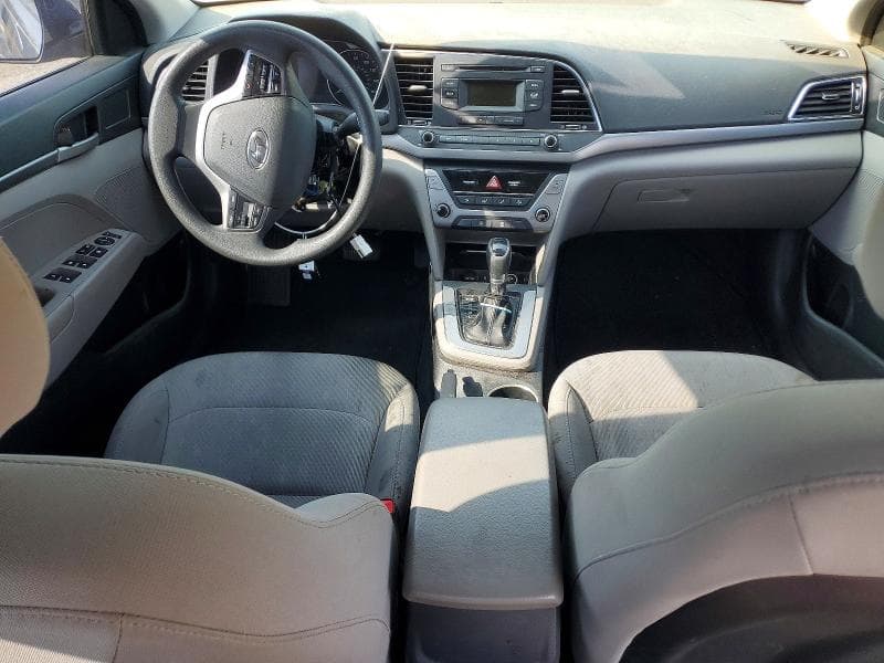 2018 HYUNDAI ELANTRA SE 8