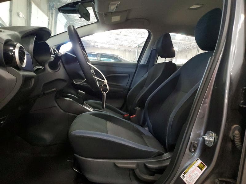 2024 NISSAN VERSA SV 7