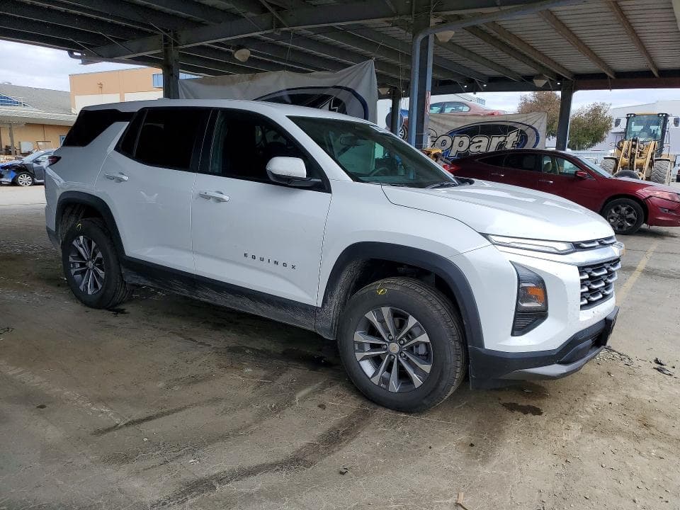 2026 CHEVROLET EQUINOX LT 4