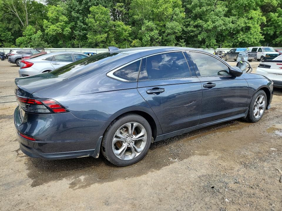 2024 HONDA ACCORD EX 3