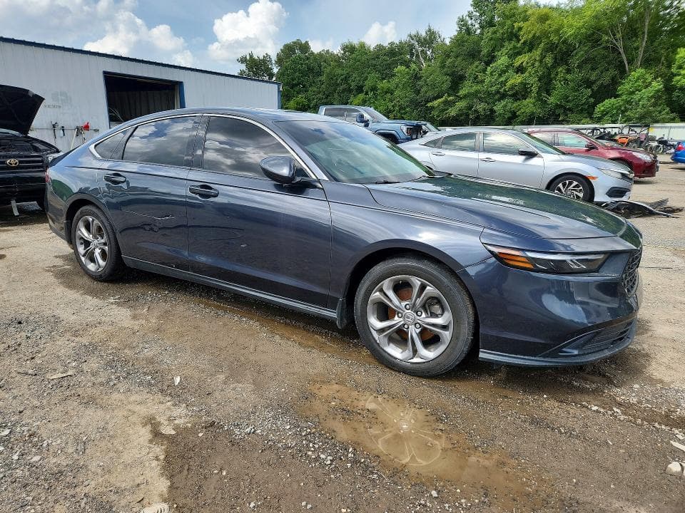 2024 HONDA ACCORD EX 4