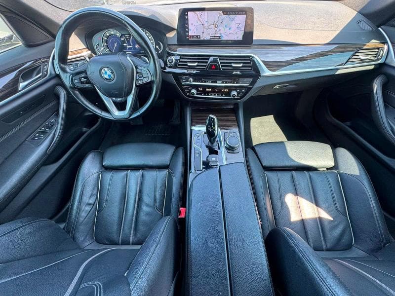 2018 BMW 530XE 9