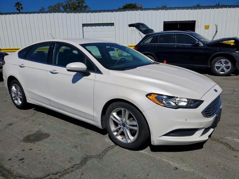 2018 FORD FUSION SE 4