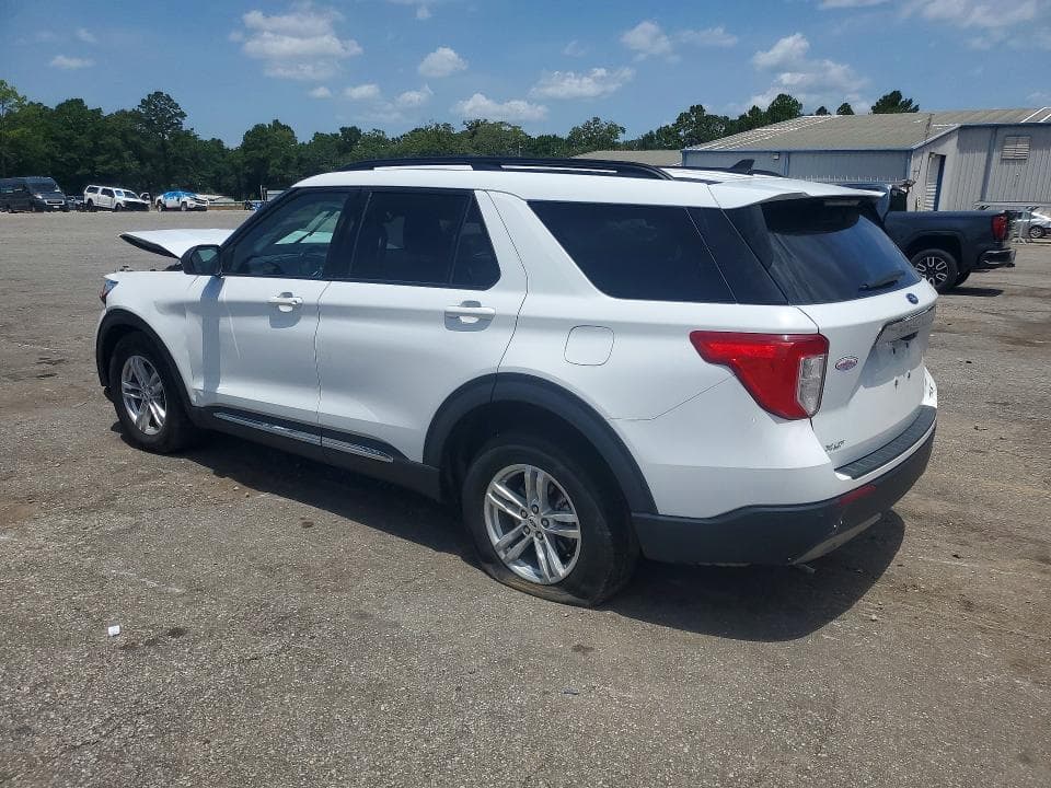 2023 FORD EXPLORER XLT 2