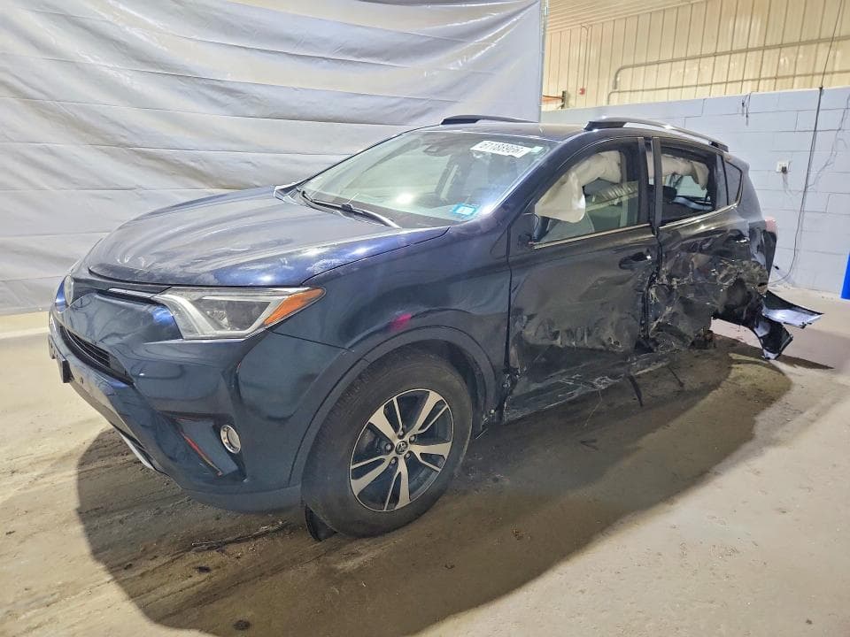 2017 TOYOTA RAV4 XLE - 1
