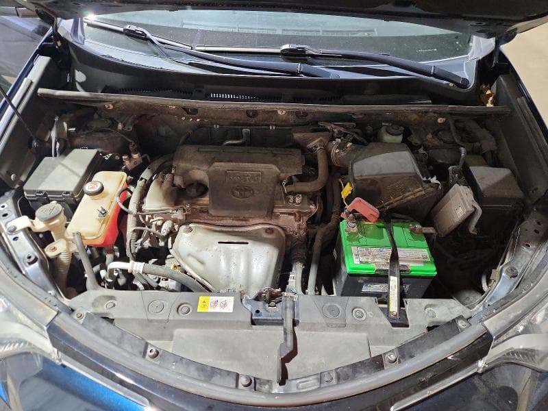 2017 TOYOTA RAV4 XLE 12