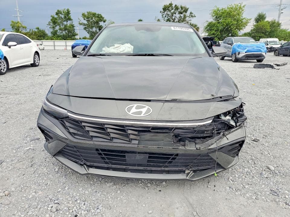 2025 HYUNDAI ELANTRA SEL 5