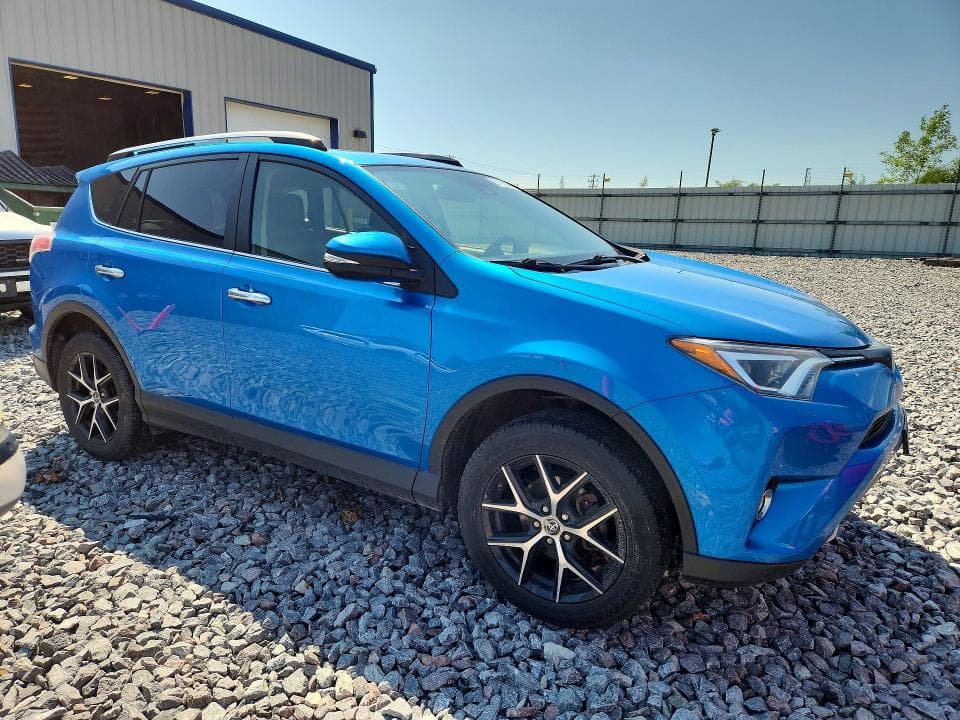 2018 TOYOTA RAV4 LIMITED 4