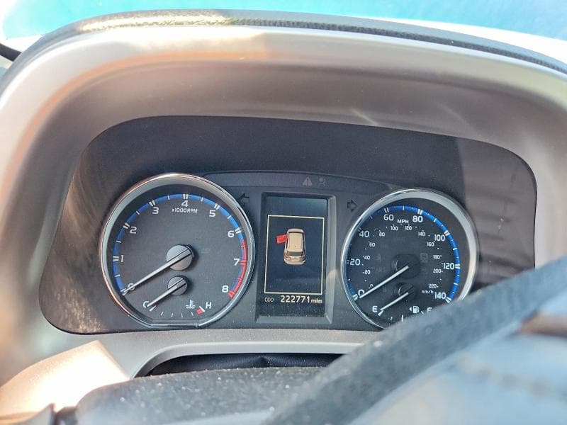 2018 TOYOTA RAV4 LIMITED 9