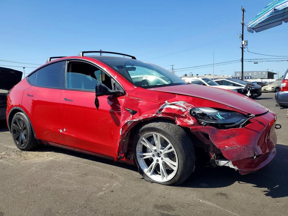 2022 TESLA MODEL Y 4